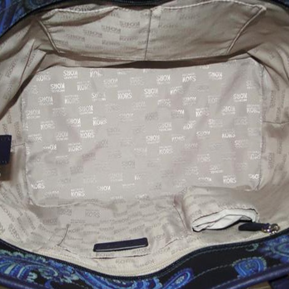 Michael Kors Emry Admiral Blue Paisley Bag - Picture 7 of 9